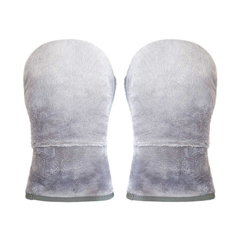 Removable gloves 