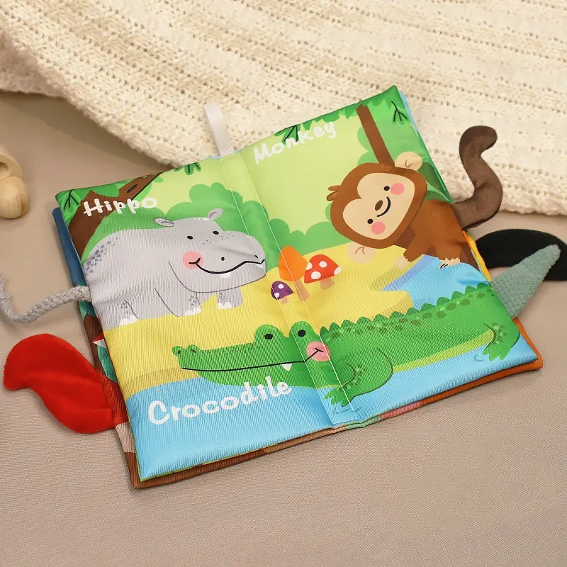 cloth book (6).jpg